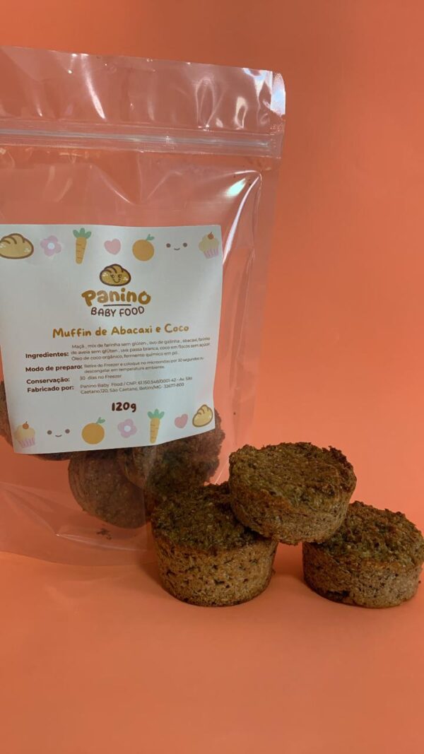 Muffin de Abacaxi e Coco